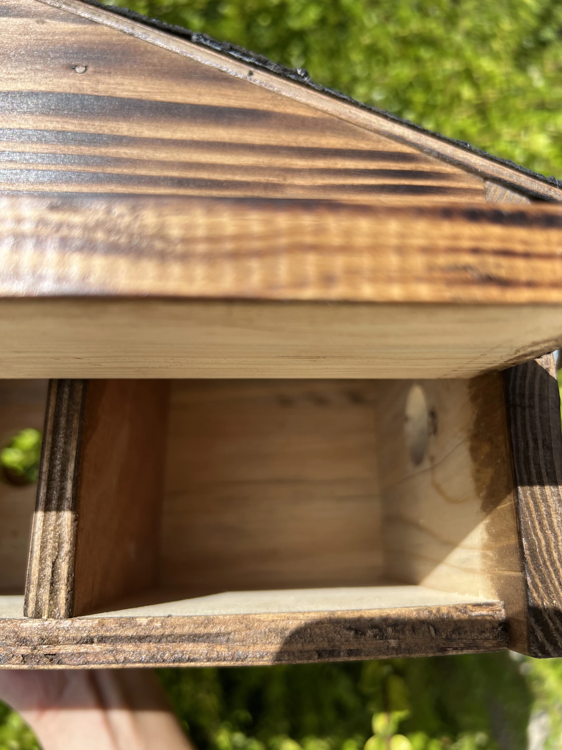 🪺 Nichoir oiseaux 3 compartiments fait main en bois avec toit bitumé – photo 13